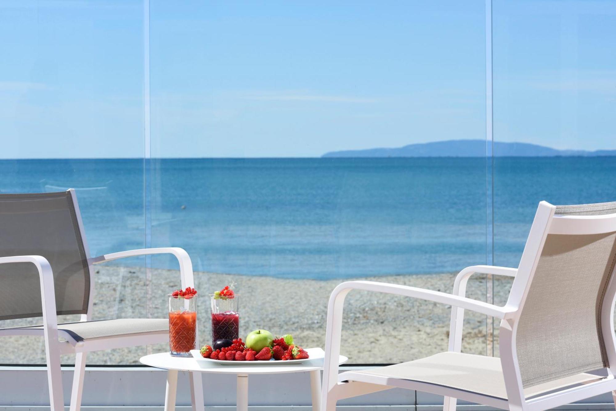 Deluxe Suite Sea View