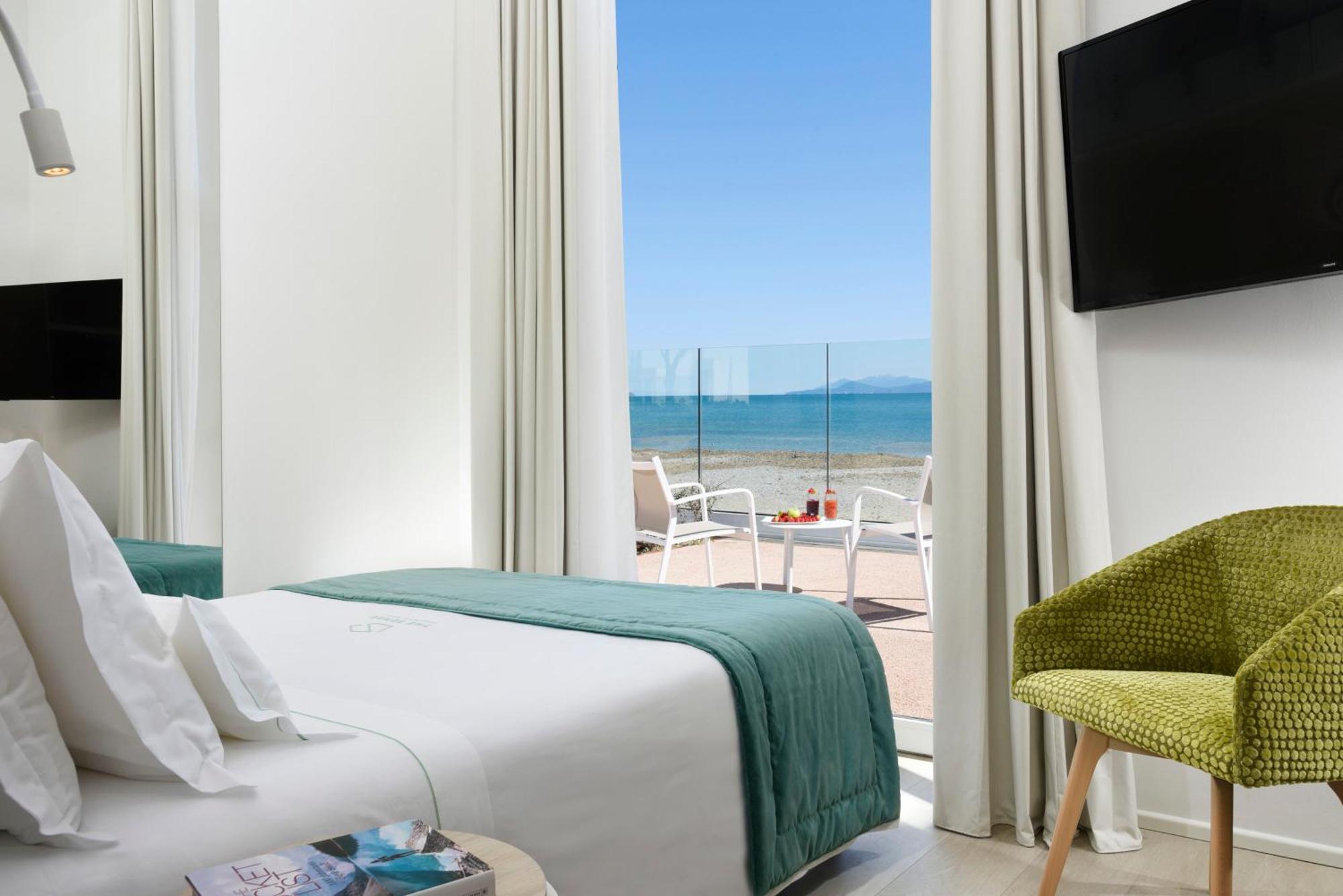 Deluxe Suite Sea View